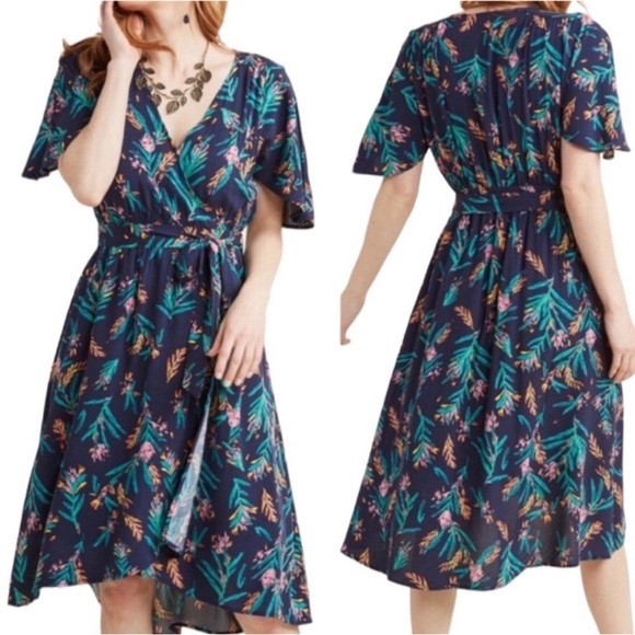 Modcloth Romantic Renewal Faux Wrap Midi Dress Navy Floral Vacation Pink Size XS - Picture 3 of 17